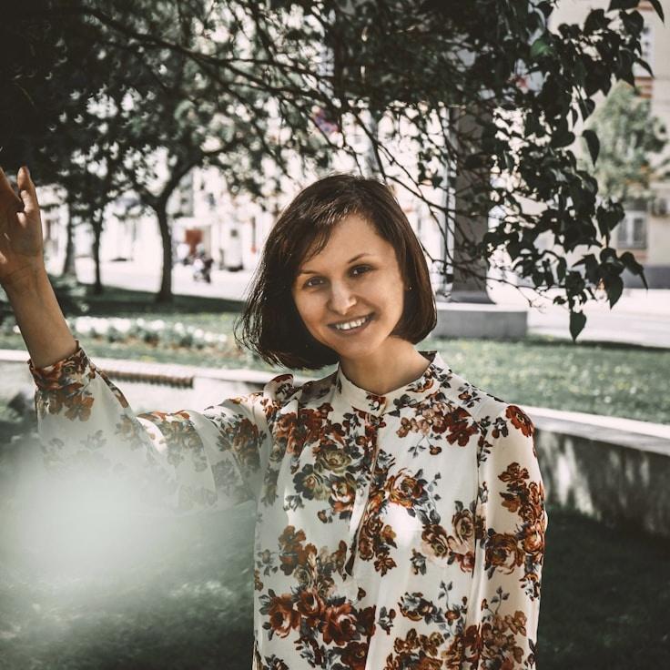 Portrait of Ari Bennett, community mentor and Italian cuisine specialist